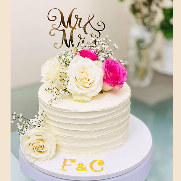 1-Tier Mr. & Mrs. Wedding Cake