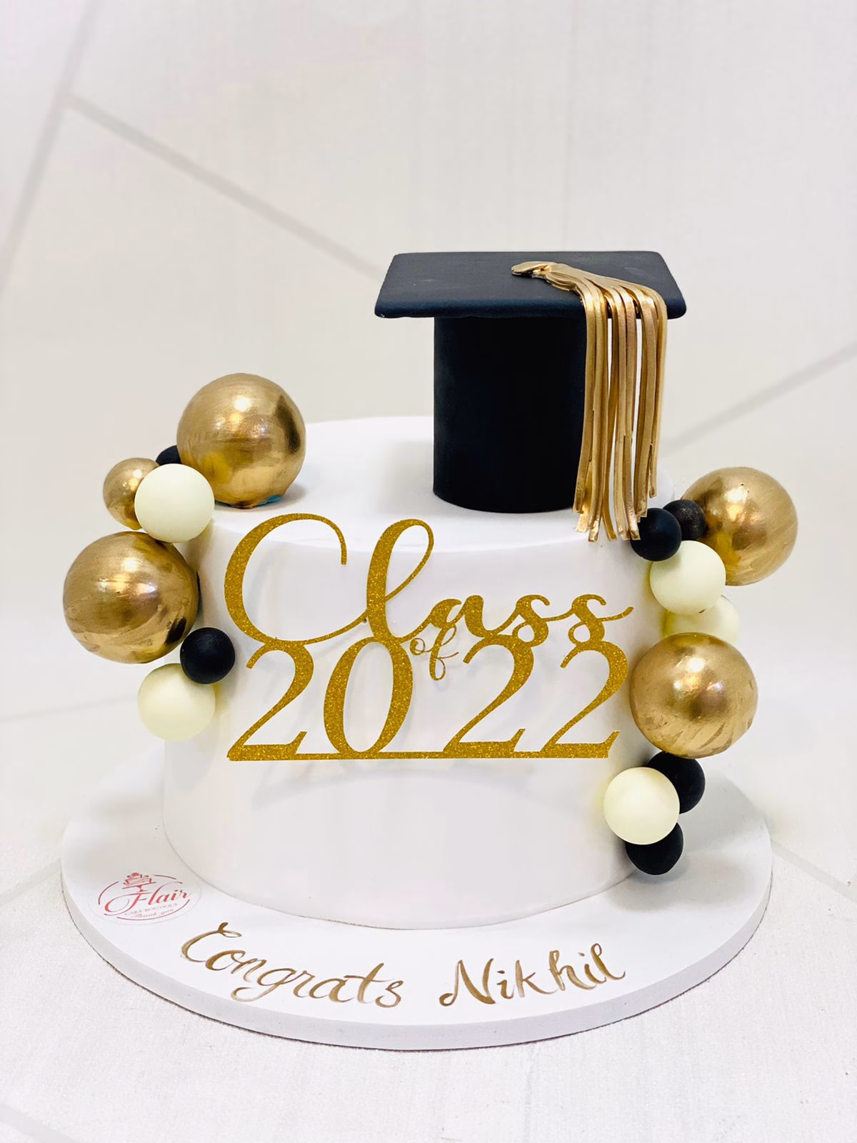 1-Tier Graduation Cake