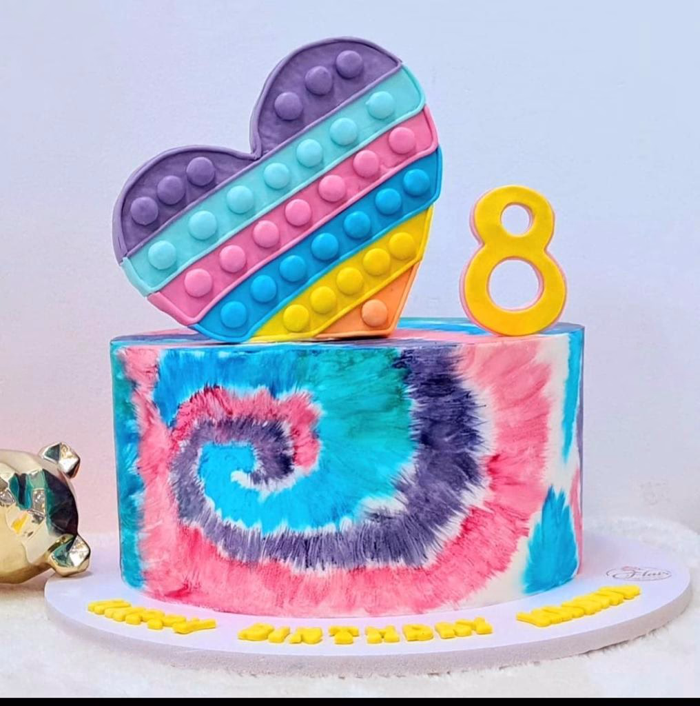 1-Tier Heart Pop It Cake