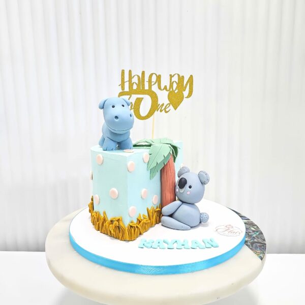 Koala & Hippo Half Cake