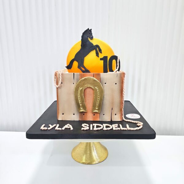 1-Tier Prancing Horseshoe Cake