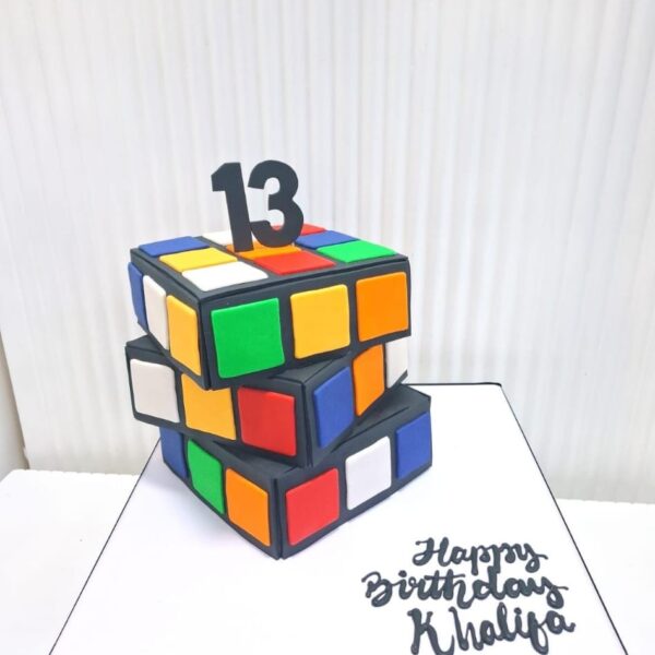 3D Rubik's Cube Cake 2